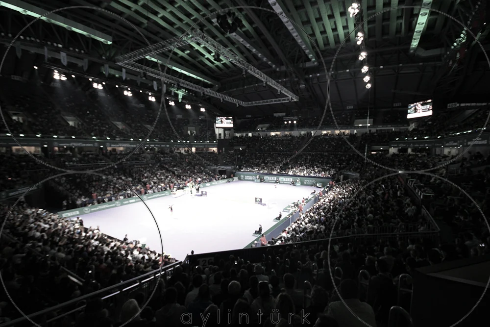 Dunya Tenis Turnuvasi 2011 Sinan Erdem Spor Salonu Launge
